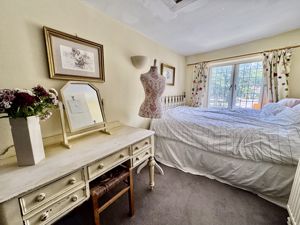 Photo 16- click for photo gallery